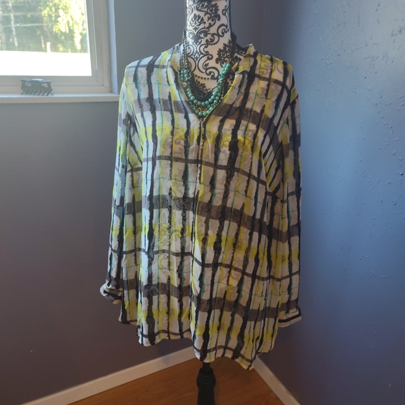 Vince Camuto Sheer Blouse - Picture 6 of 9